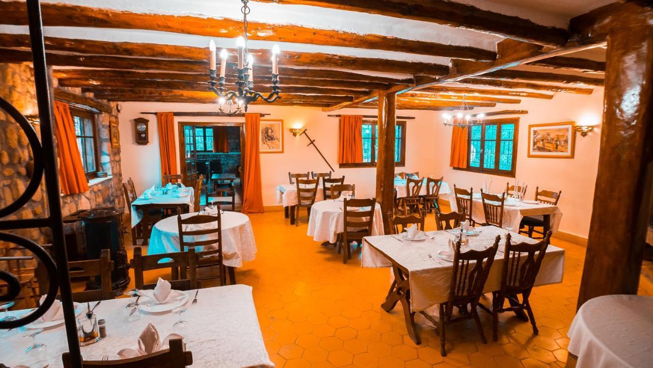 La Bergerie Auberge & Restaurant Ouirgane Exterior photo